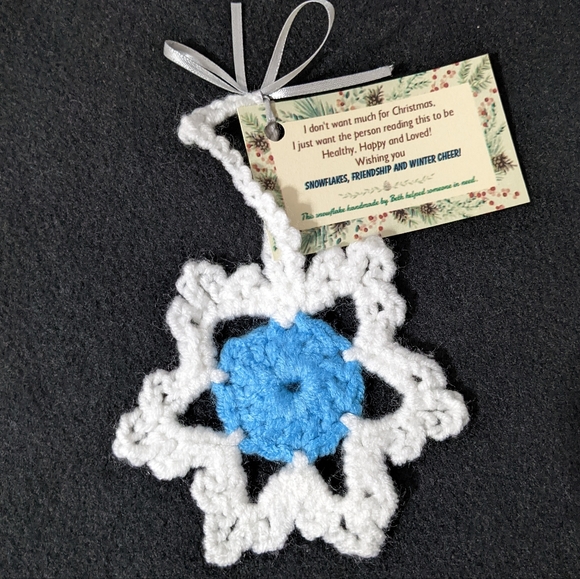 Friendship Snowflake Ornament with Note Card HAND CRAFTED Crochet - Picture 3 of 5
